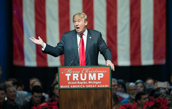  特朗普脏话攻击希拉里：“不要再说，很恶心”