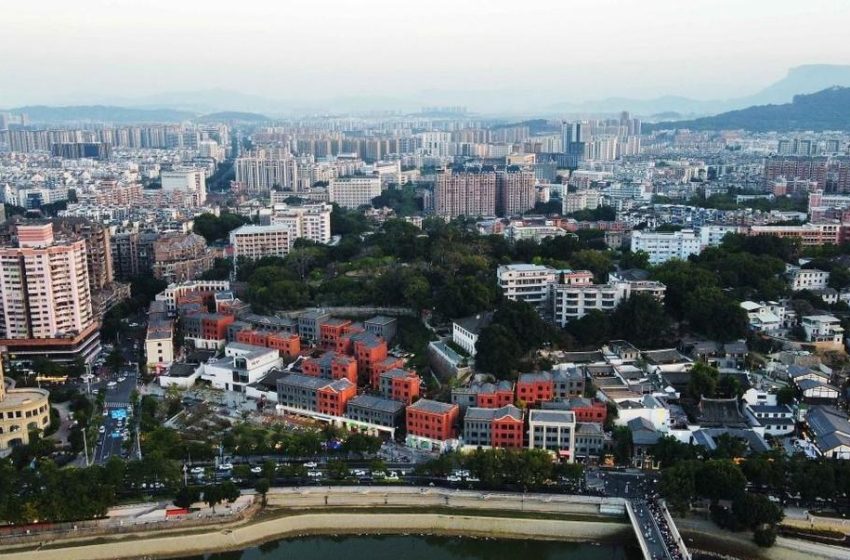  苏小玲：品色，在烟台山上