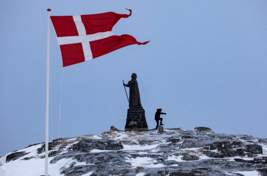  特朗普要用格陵兰为他心中的“大美国”祭旗